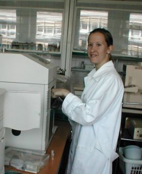 Kovács Anett (ODLA): Karbamazepinek meghatározása kapilláris elektroforézissel (2002-2003)